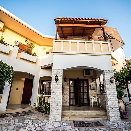 Erato Hotel Apartments Ретимно Экстерьер фото