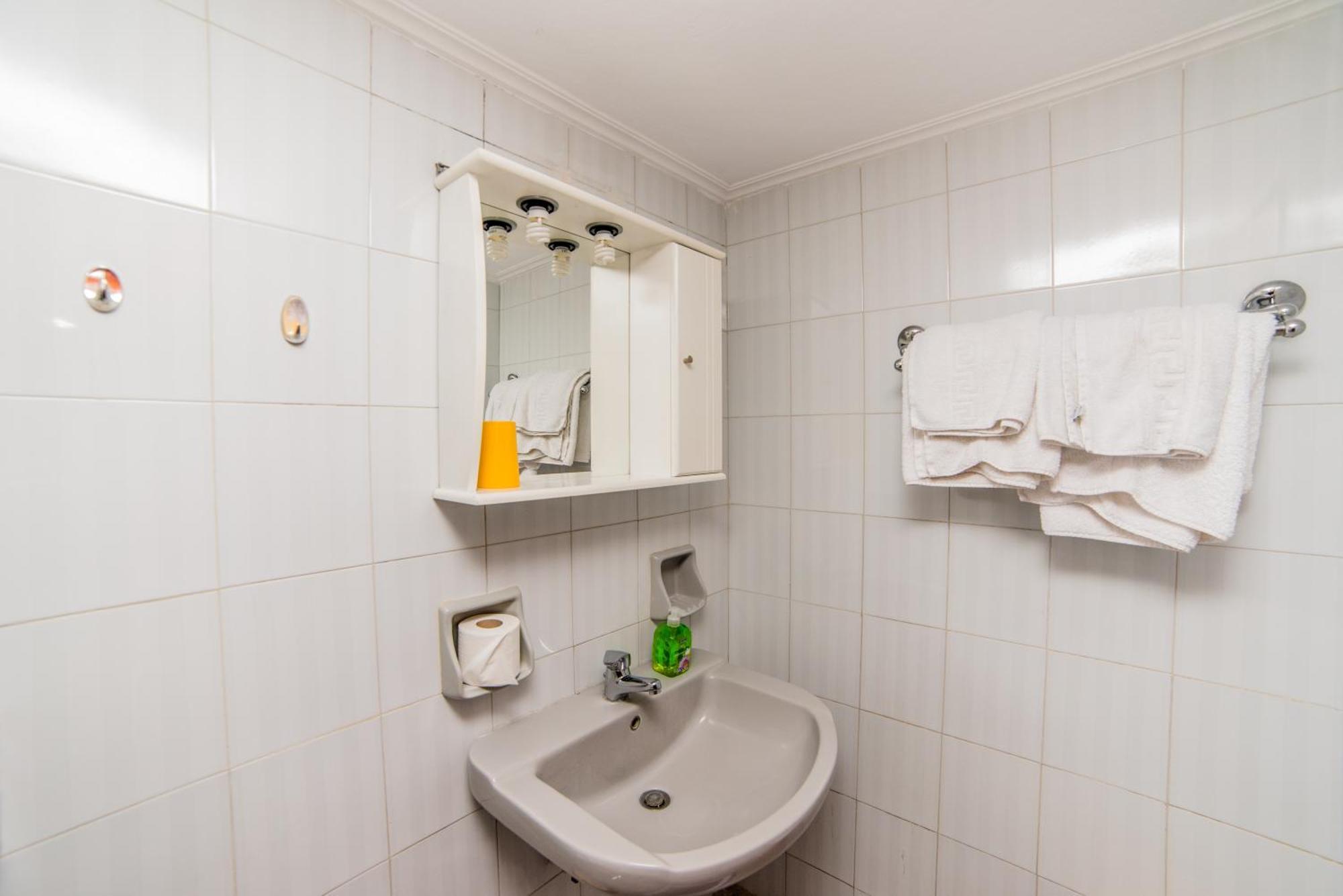 Erato Hotel Apartments Ретимно Экстерьер фото