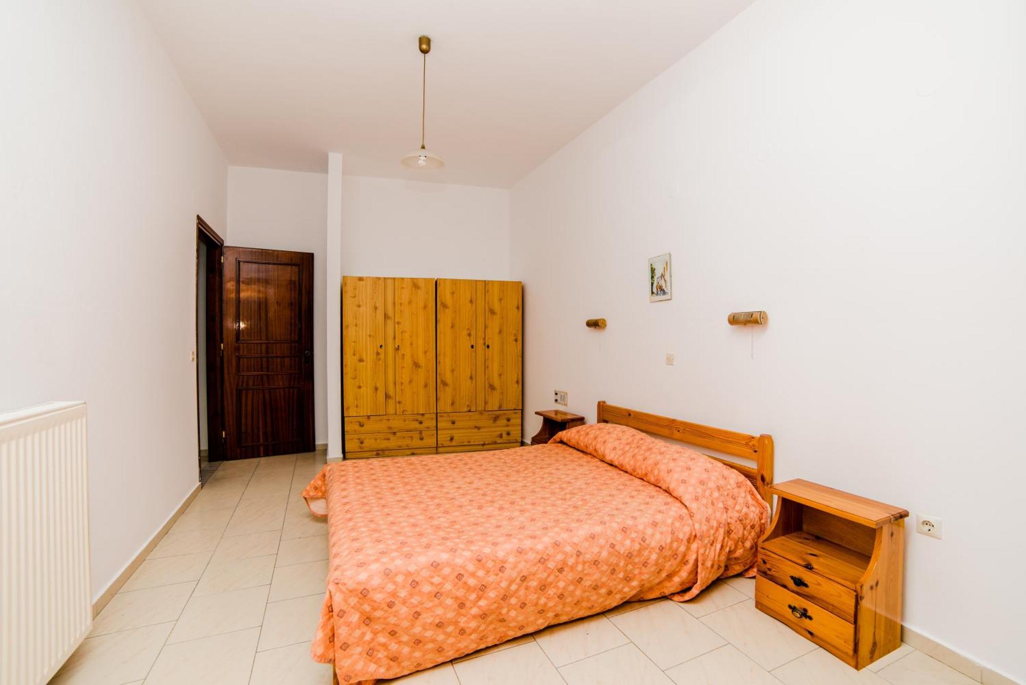 Erato Hotel Apartments Ретимно Экстерьер фото