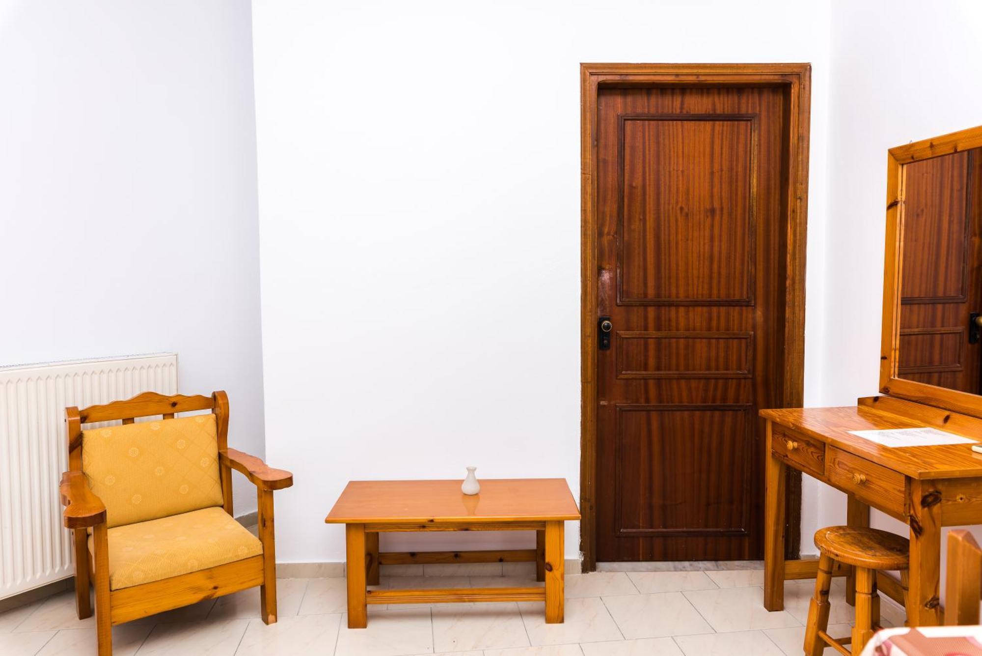 Erato Hotel Apartments Ретимно Номер фото