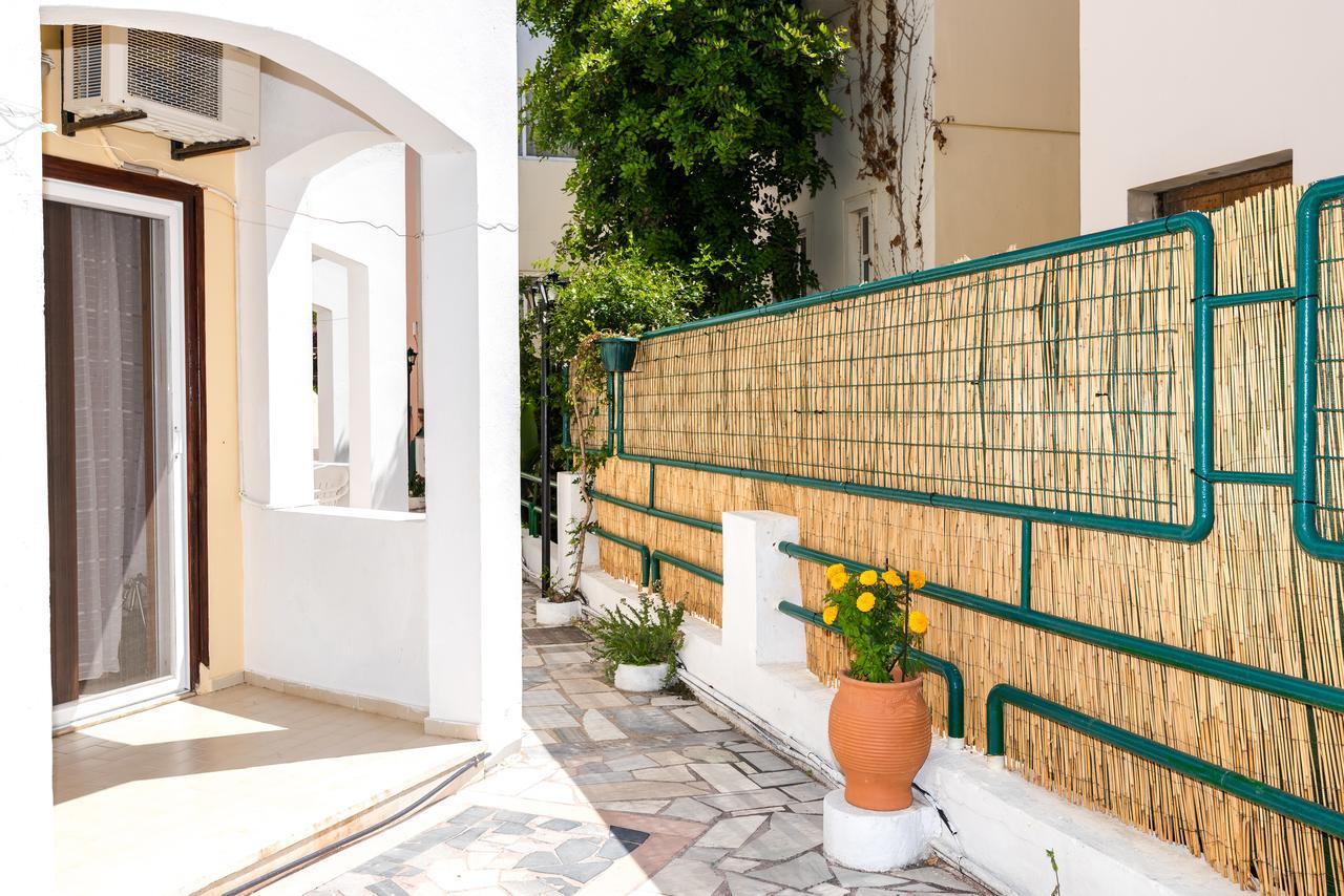 Erato Hotel Apartments Ретимно Экстерьер фото