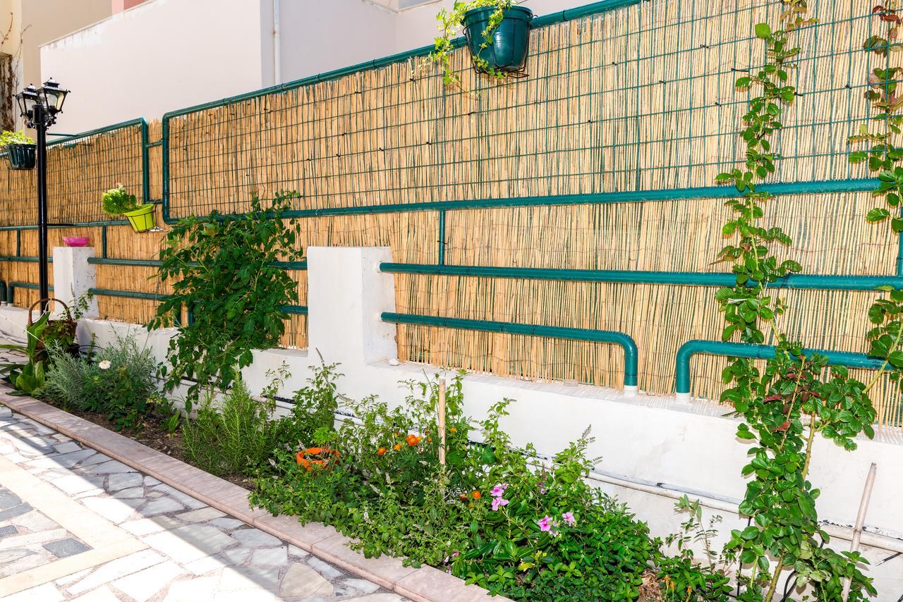 Erato Hotel Apartments Ретимно Экстерьер фото