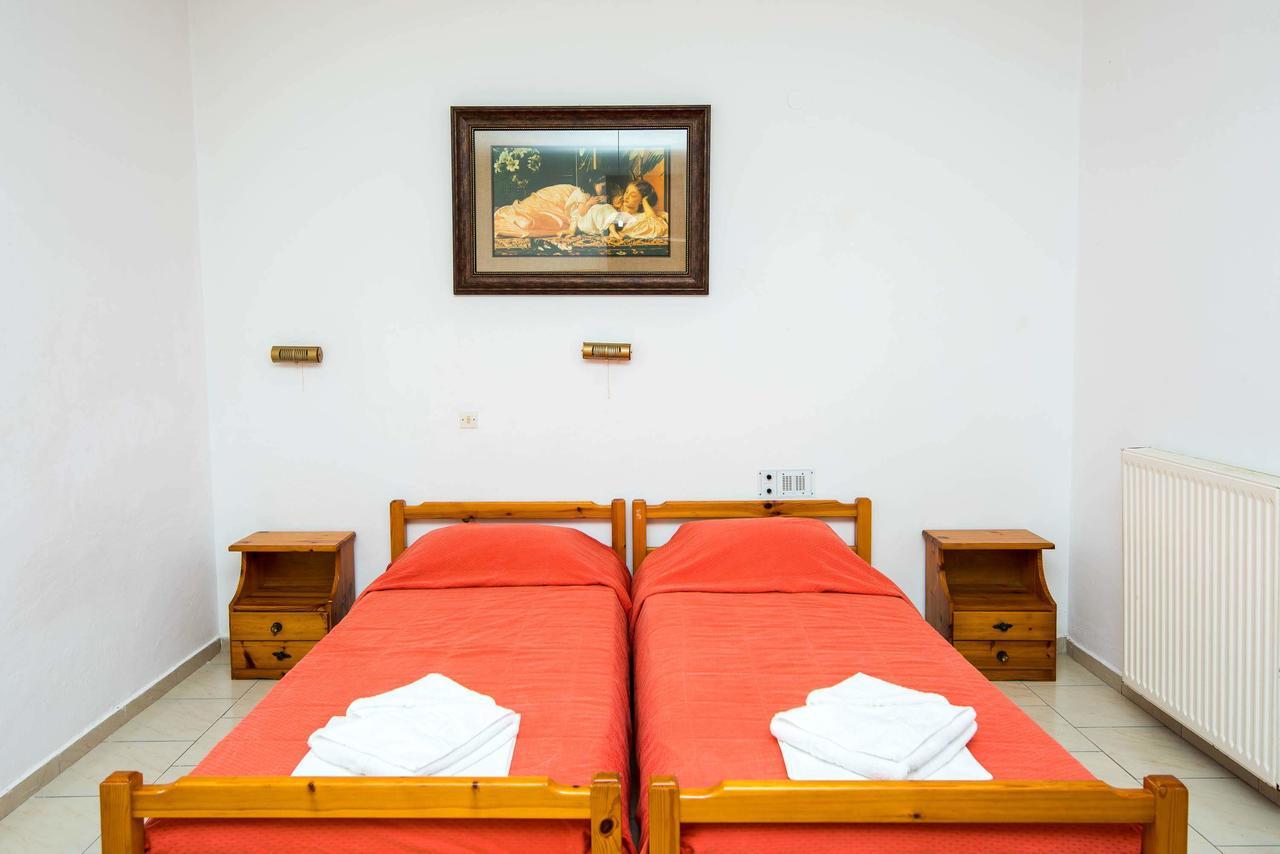 Erato Hotel Apartments Ретимно Экстерьер фото