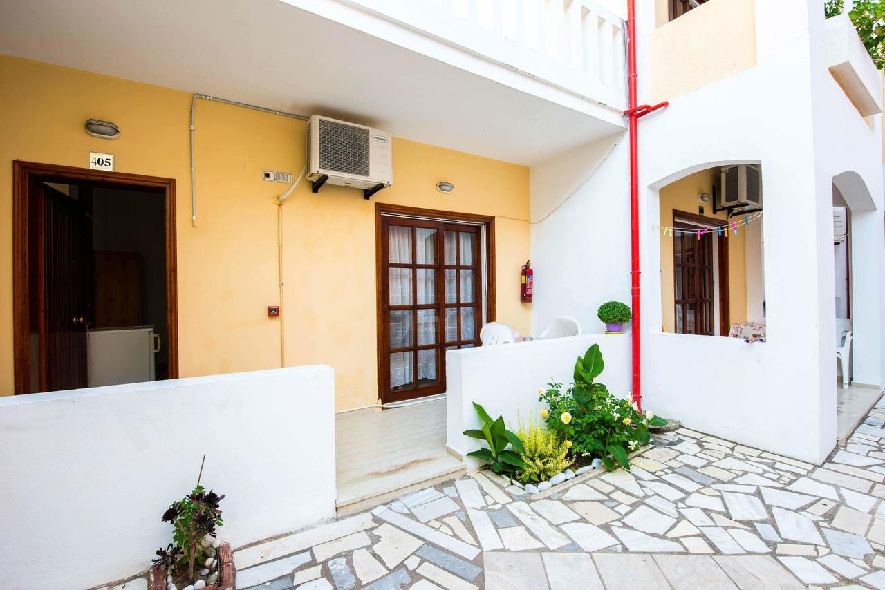 Erato Hotel Apartments Ретимно Экстерьер фото